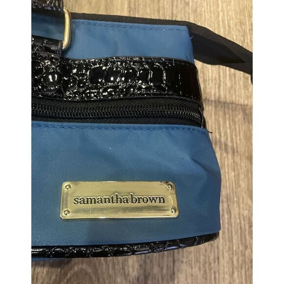 Samantha Brown Blue Wine Insulated Travel Case Purse New - Picture 2 of 6